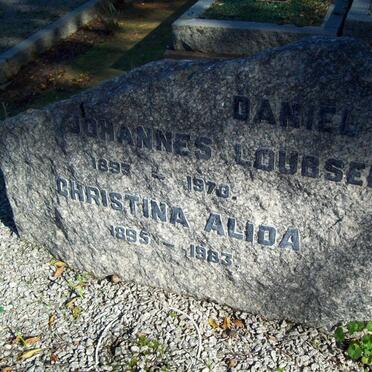 LOUBSER Daniel Johannes 1893-1970 &amp; Christina Alida 1895-1983