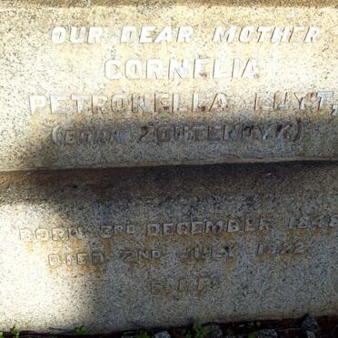 LUYT Conrelia Petronella nee ZOUTENDYK 1848-1922