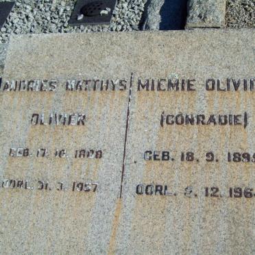 OLIVIER Andries Matthys 1888-1957 &amp; Miemie CONRADIE 1895-1964