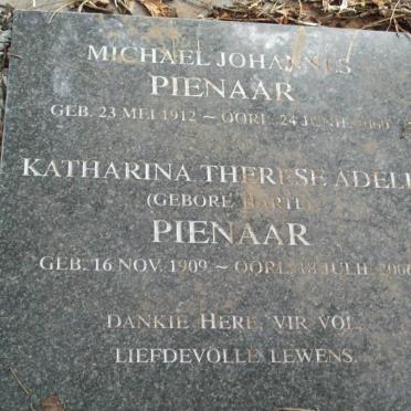 PIENAAR Michael Johannes 1912-2000 &amp; Katharina Therese Adele HARTL 1909-2006