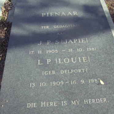 PIENAAR J.P.S. 1905-1981 &amp; L.P. DELPORT 1909-1983