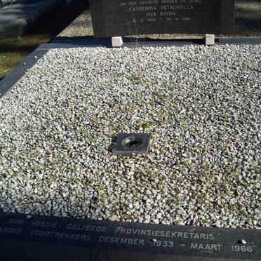 VOS Petrus Johannes Andreas 1902-1966 &amp; Catherina Petronella BOTHA 1902-1987_1