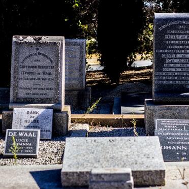 1. Overview of some of the DE WAAL graves