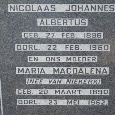 ? Nicolaas Johannes Albertus 1886-1960 &amp; Maria Magdalena VAN NIEKERK 1890-1962