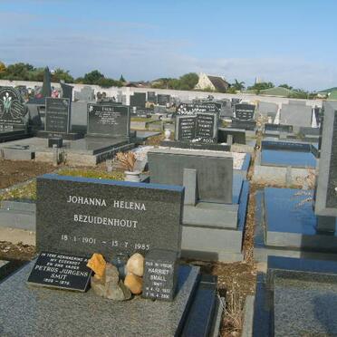 BEZUIDENHOUT Johanna Helena 1901-1985 :: SMIT Petrus Jurgens 1925-1975 :: SMALL Harriet 1923-2?