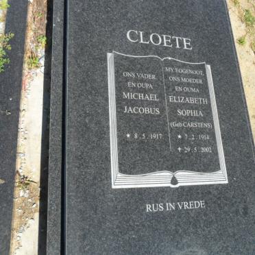 CLOETE Michael Jacobus 1917- &amp; Elizabeth Sophia CARSTENS 1914-2002