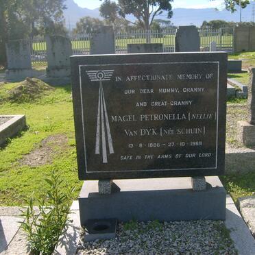 DYK Magel Petronella, van nee SCHUIN 1886-1969