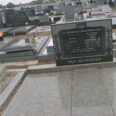 HUYSSTEEN Daniel, van ?-? &amp; Johanna M. DU TOIT 1909-19??