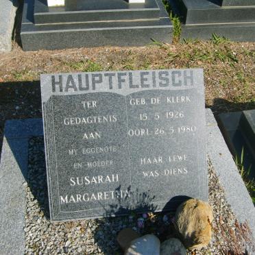 HAUPTFLEISCH Johannes 1920-2005 &amp; Susarah Margaretha DE KLERK 1926-1980