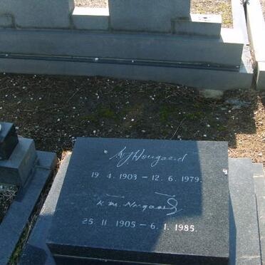 HOUGAARD W.J. 1903-1979 &amp; R.M. 1905-1985