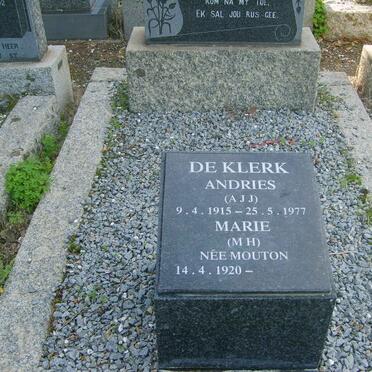 KLERK A.J.J., de 1915-1977 &amp; M.H. MOUTON 1920-