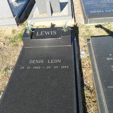 LEWIS Denis Leon 1965-1992