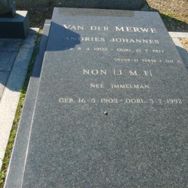MERWE Andries Johannes, van der 1902-1977 &amp; J.M.E. IMMELMAN 1905-1992
