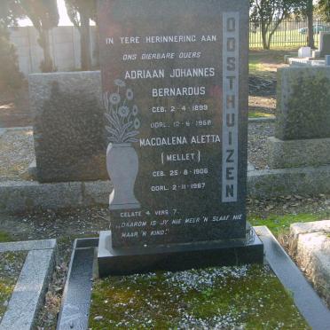 OOSTERHUIZEN Adriaan Johannes Bernadus 1899-1968 &amp; Magdalena Aletta MELLET 1906-1967