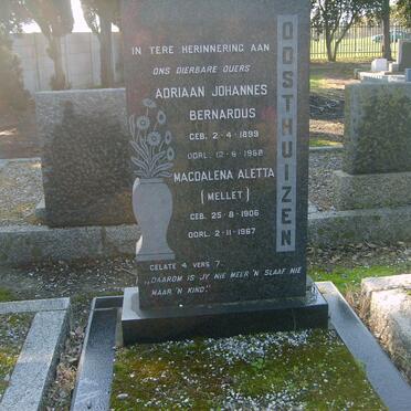 OOSTERHUIZEN Adriaan Johannes Bernadus 1899-1968 &amp; Magdalena Aletta MELLET 1906-1967