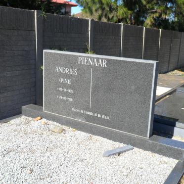 PIENAAR Andries 1935-1999