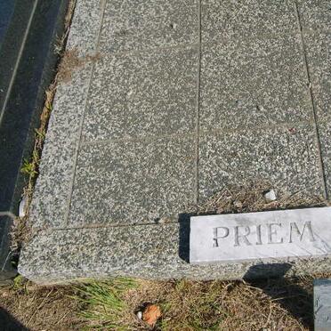 PRIEM J.G.A. 1895-1976 &amp; G.C. DALE 1904-1981
