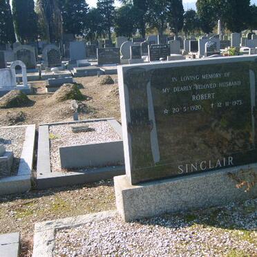 SINCLAIR Robert 1920-1973