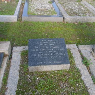 SWARTZ Daniel G. 1893-1966 &amp; Echbertha L. 1898-1971