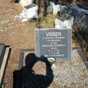 VISSER Magdalena Petronella nee MARAIS 1912-1998