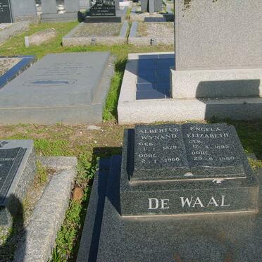 WAAL Albertus Wynand, de 1879-1968 &amp; Engela Elizabeth  18?3-1980