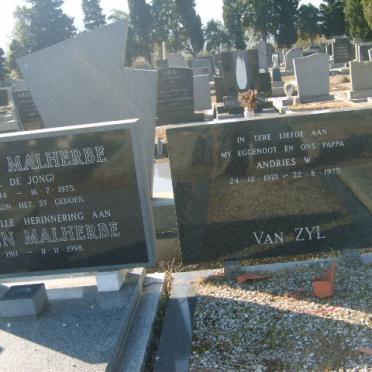 ZYL Andries W., van 1921-1975