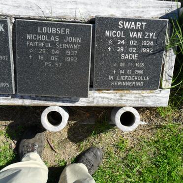 LOUBSER Nicholas John 1937-1992 :: SWART Nicol van Zyl 1924-1992 :: SWART Sadie 1935-2000