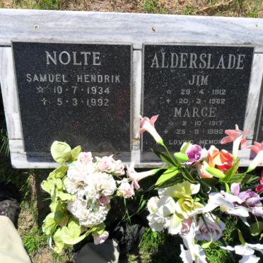 N - Vanne :: Surnames - N