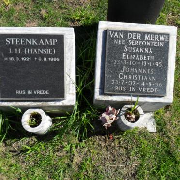 STEENKAMP J.H. 1921-1995 :: VAN DER MERWE Johannes Christiaan 1902-1996 & Susanna Elizabeth SERFONTEIN 1910-1995