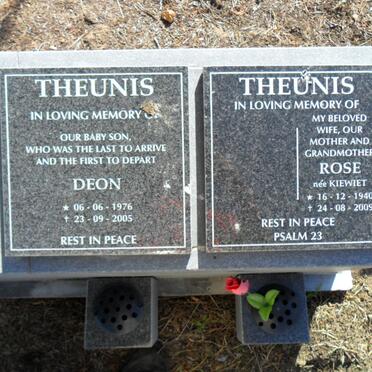 THEUNIS Deon 1976-2005 :: THEUNIS Rose nee KIEWIET 1940-2009