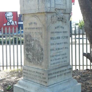 FLYNN William 1858-1952 &amp; Sarah F. DOUGLAS 1856-1935