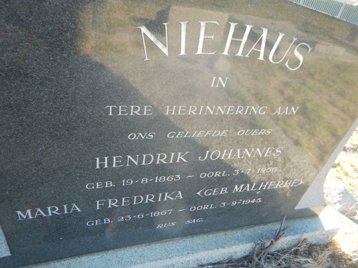 NIEHAUS Hendrik Johannes 1863-1956 &amp; Maria Fredrika MALHERBE 1867-1945