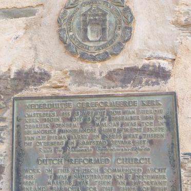 Western Cape, SWELLENDAM district, Malgas, Small cemetery next to NG Kerk