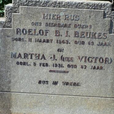 BEUKES Roelof B.I. -1943 &amp; Martha J. VICTOR -1931