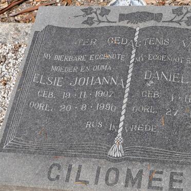 GILIOMEE Daniel J.S. 1904-1961 &amp; Elsie Johanna 1907-1990