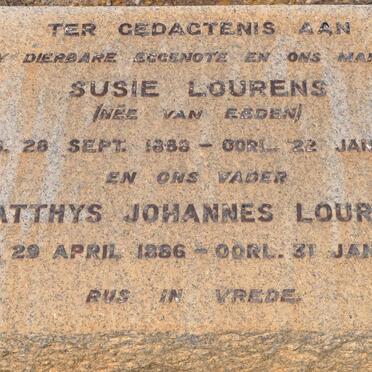 LOURENS Matthys Johannes 1886-1967 &amp; Susie VAN EEDEN 1888-1961