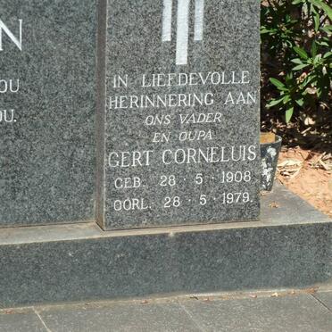OOSTHUIZEN Gert Corneluis 1908-1979