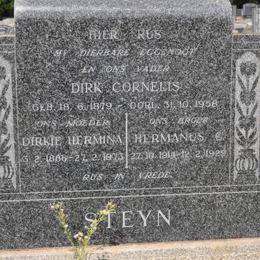 STEYN Dirk Cornelis 1879-1958 &amp; Dirkie Hermina 1886-1973 :: STEYN Hermanus C. 1914-1929