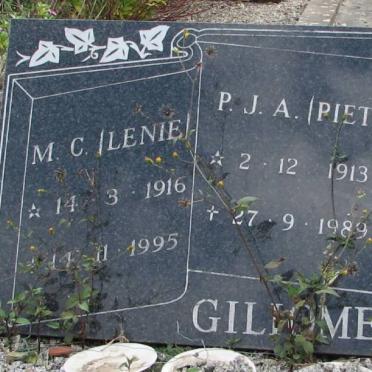 GILIOMEE P.J.A. 1913-1989 &amp; M.C. 1916-1995