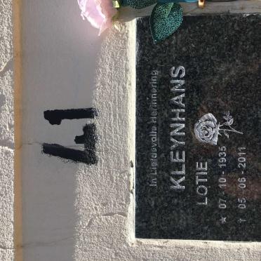 KLEYNHANS Lotie 1935-2011