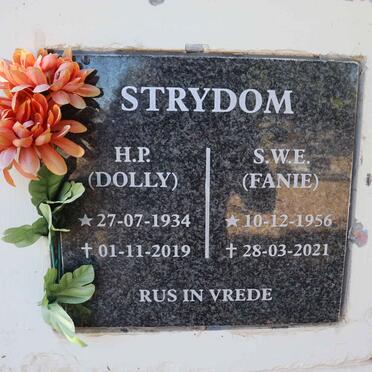 STRYDOM H.P. 1934-2019 :: STRYDOM S.W.E. 1956-2021 