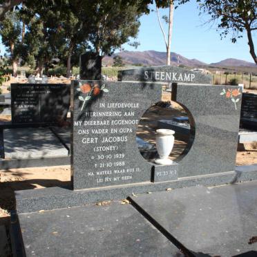 STEENKAMP Gert Jacobus 1939-1988