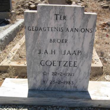 Western Cape, TRAWAL, Main cemetery