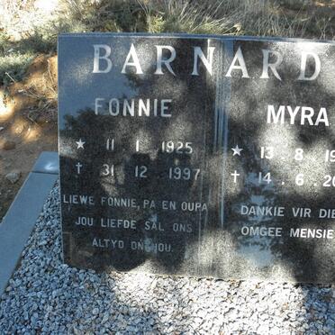 BARNARDT Fonnie 1925-1997 &amp; Myra 1928-2011