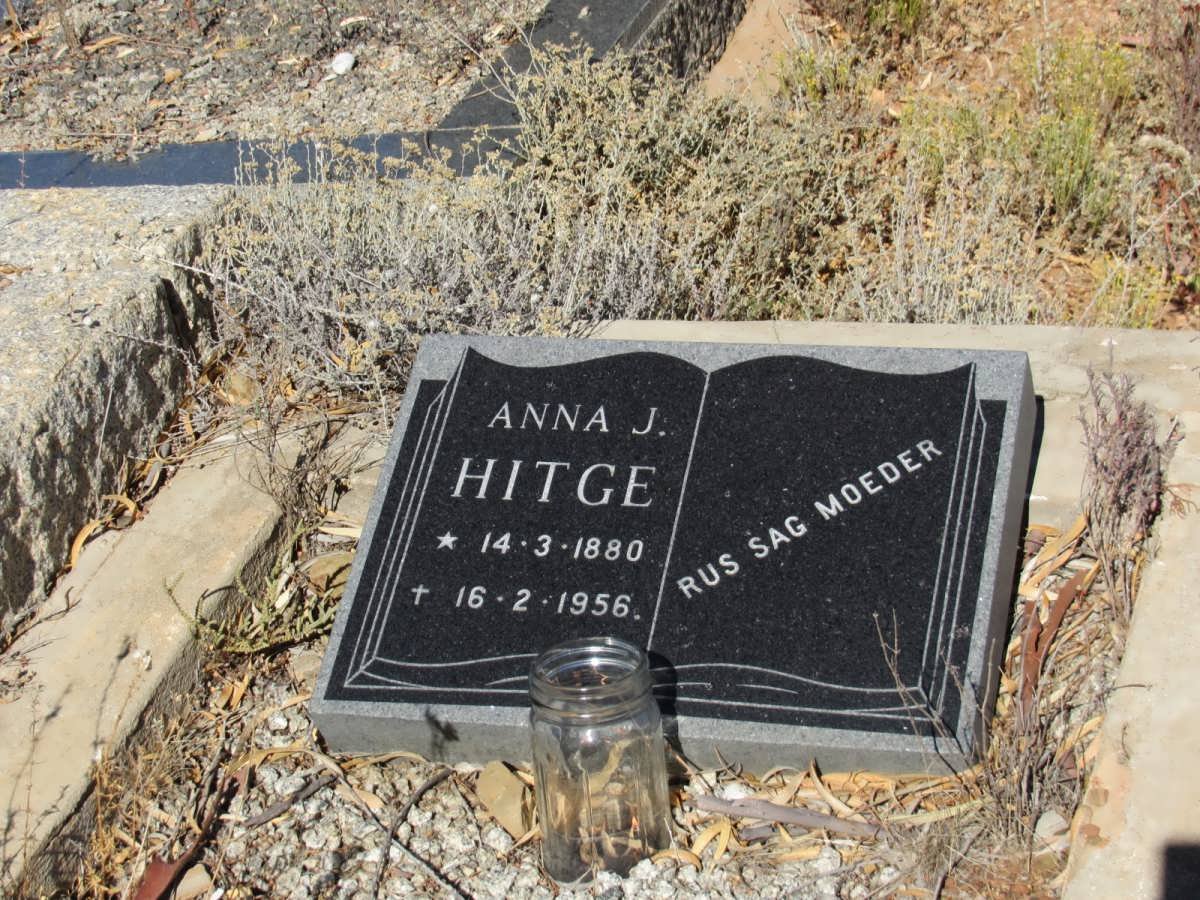 HITGE Anna J. 1880-1956