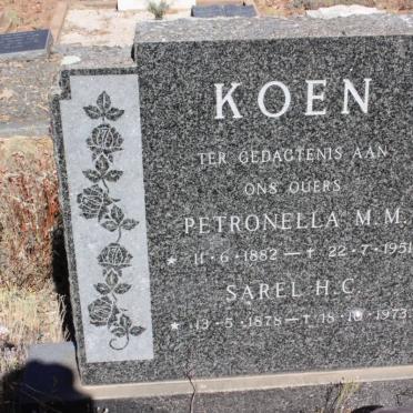 KOEN Sarel H.C.1878-1973 &amp; Petronella M.M. 1882-1951