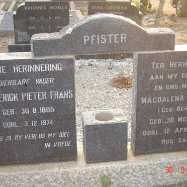 PFISTER Frederick Pieter Frans 1885-1974 &amp; Magdalena Hendria BERGH 1883-1965