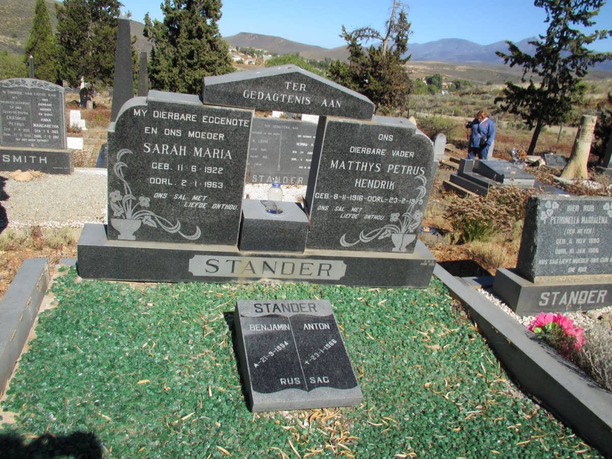 STANDER Matthys Petrus Hendrik 1916-1975 &amp; Sarah Maria 1922-1963 :: STANDER Benjamin Anton 1954-1966