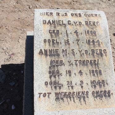 BERG Daniel C., v.d. 1860-1944 &amp; Annie M.S. VAN TONDER 1966-1945