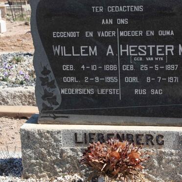 LIEBENBERG Willem A. 1886-1955 &amp; Hester M. VAN WYK 1897-1971